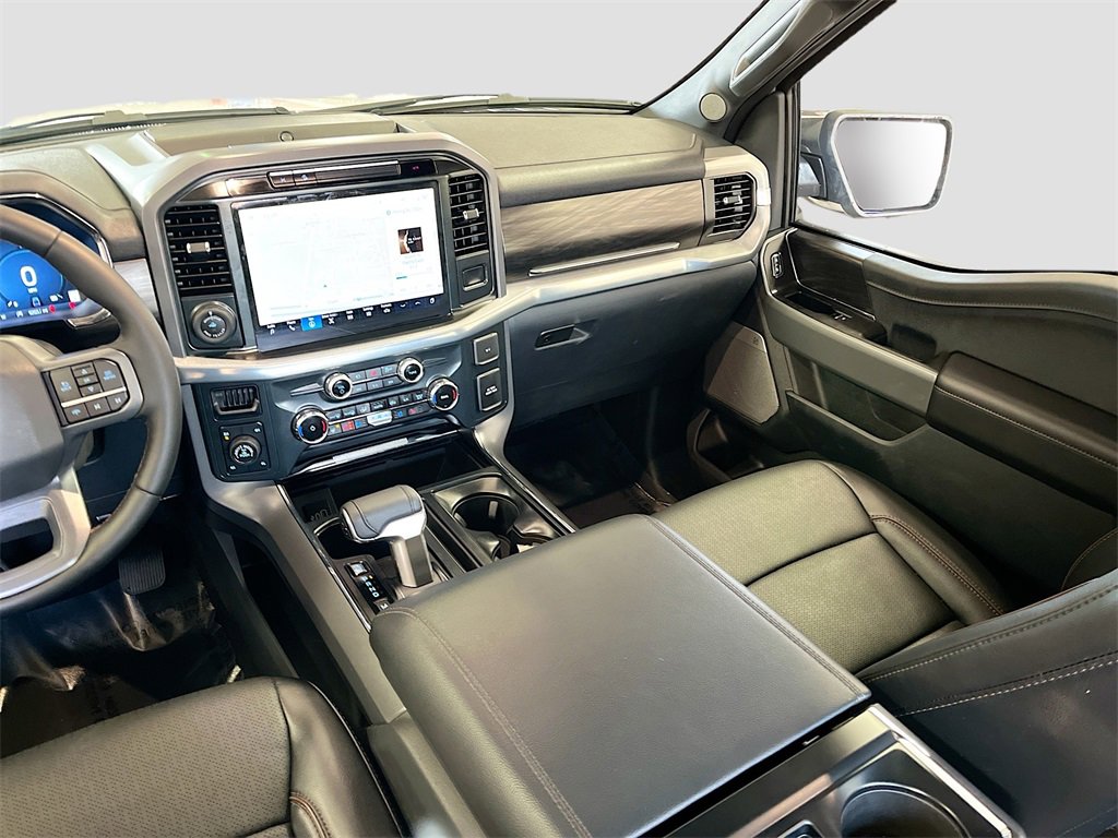 Used 2025 Ford F150 Lariat w/ FX4 Off-Road Package image 24