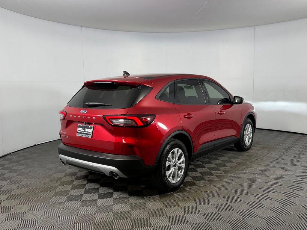 Used 2025 Ford Escape Active FWD image 7