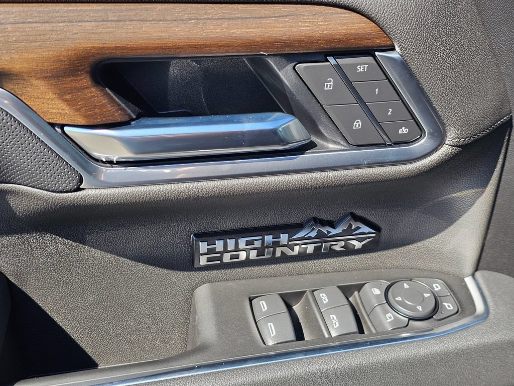 New 2026 Chevrolet Silverado 1500 High Country w/ Technology Package AWD/4WD image 24