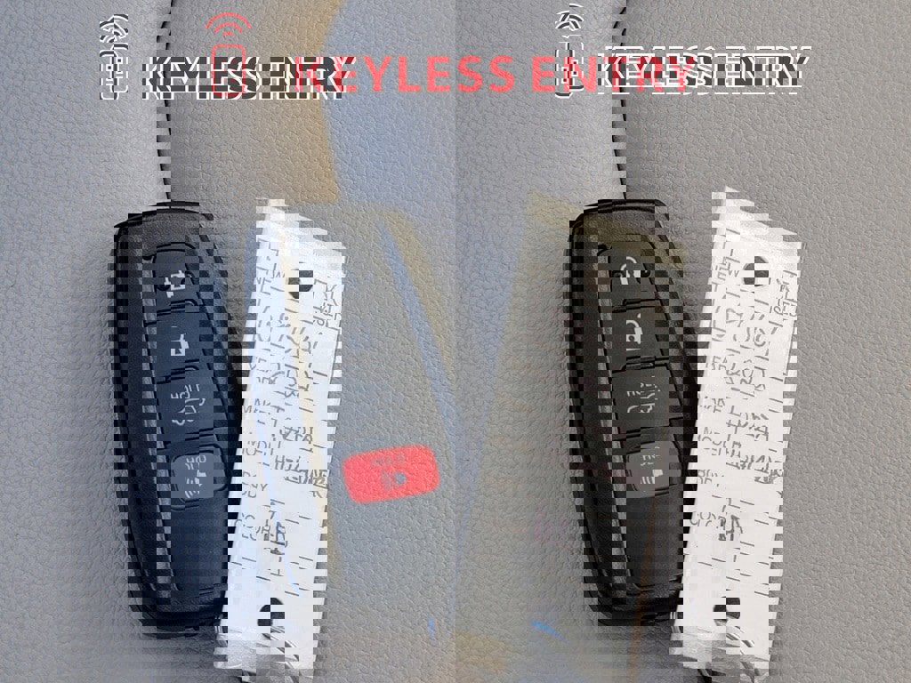 Used 2022 Toyota Highlander XLE image 31