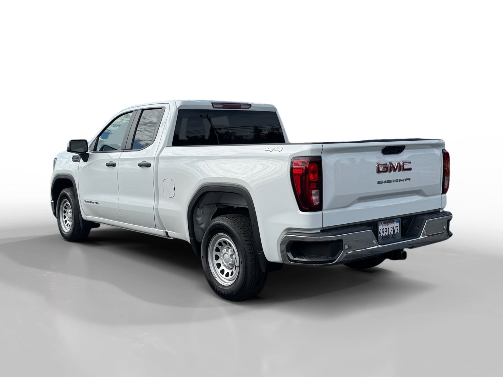 Used 2023 GMC Sierra 1500 Pro w/ Pro Value Package image 3