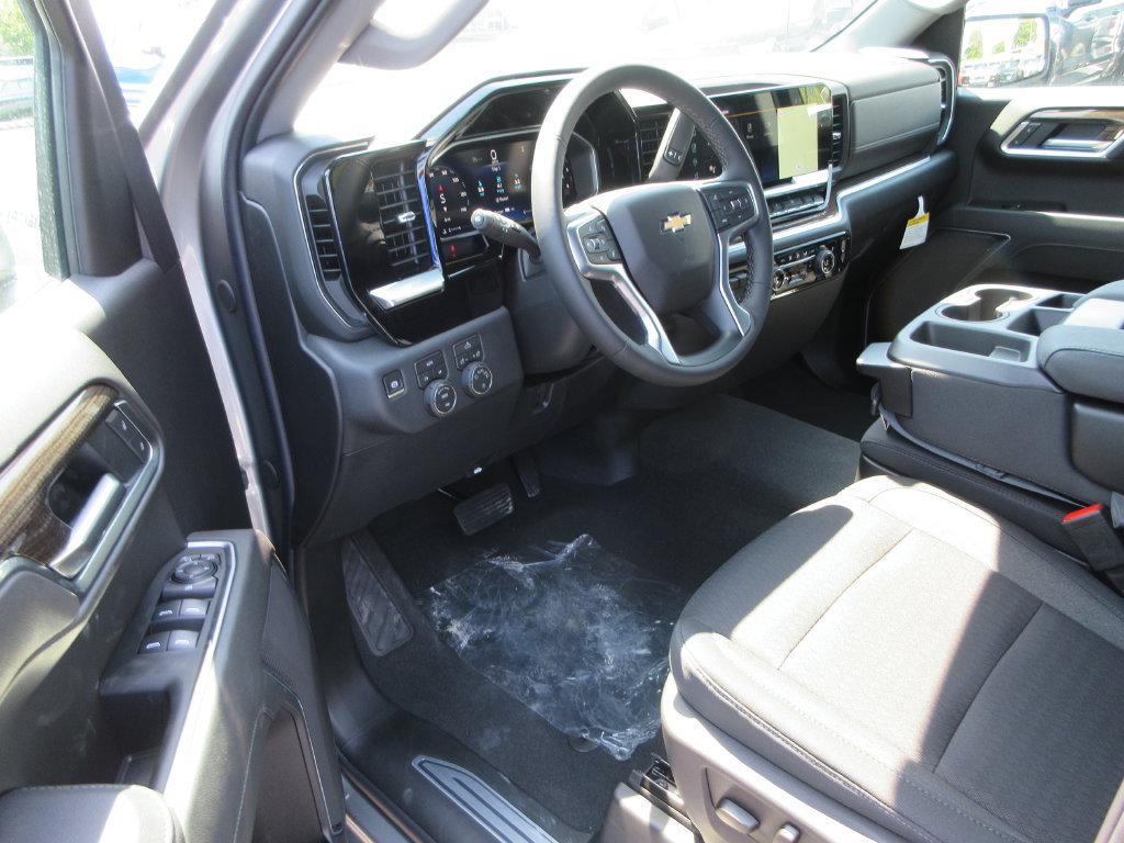 New 2026 Chevrolet Silverado 1500 LT AWD/4WD image 13