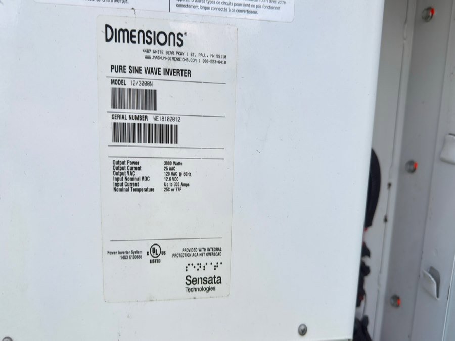 Used 2018 GMC Savana 3500 w/ Power Convenience Package image 17