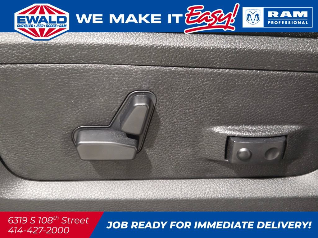 New 2025 RAM 3500 Big Horn image 26