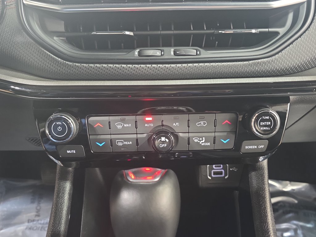 Used 2025 Jeep Compass Trailhawk AWD/4WD image 20