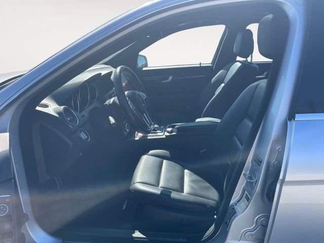 Used 2012 Mercedes-Benz C 300 4MATIC Sedan image 9