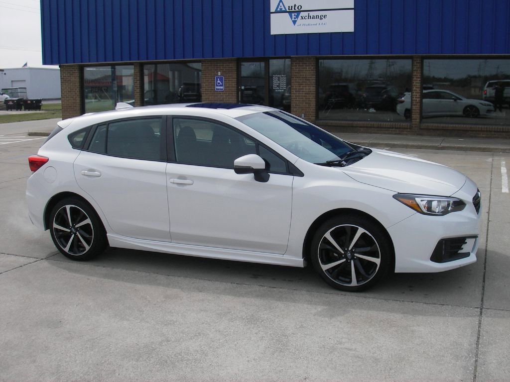 Used 2020 Subaru Impreza 2.0i Sport w/ Popular Package #2 image 3