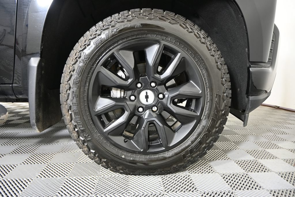 Used 2020 Chevrolet Silverado 1500 RST w/ True North Edition AWD/4WD image 12