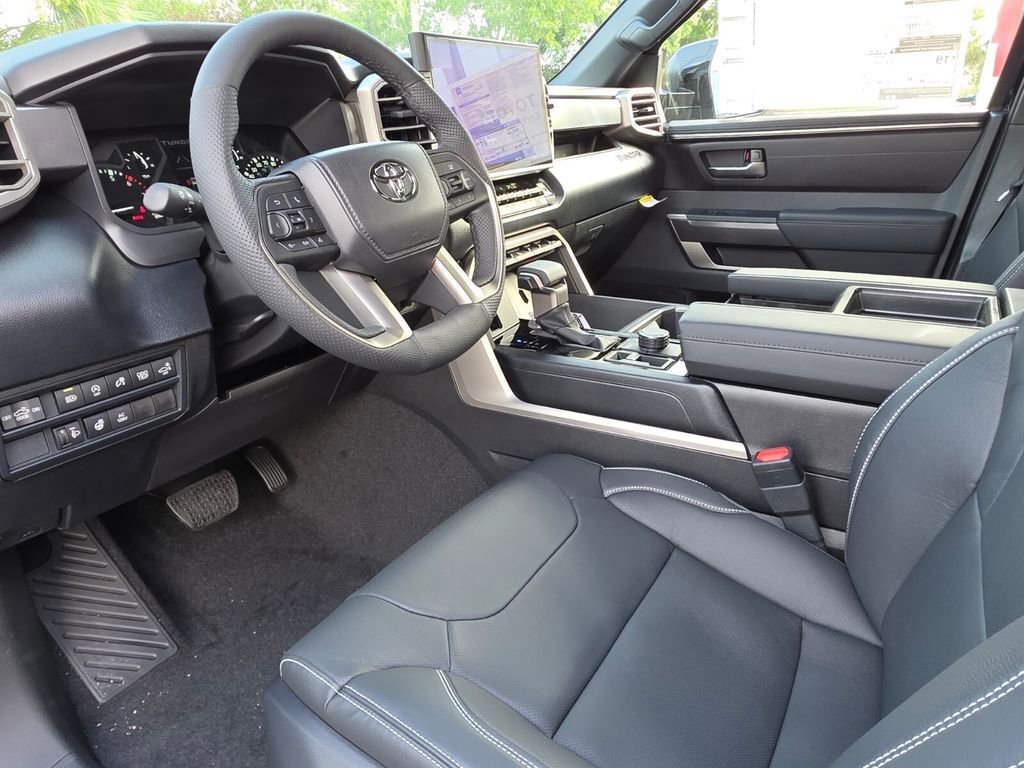 Used 2026 Toyota Tundra SR5 AWD/4WD image 25