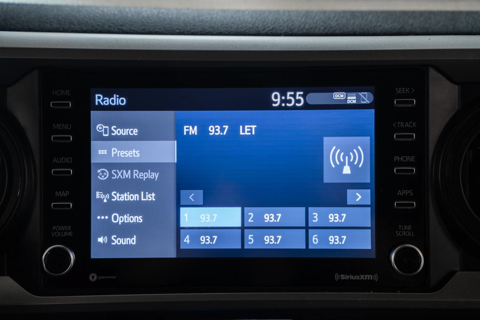 Used 2022 Toyota Tacoma SR5 AWD/4WD image 29