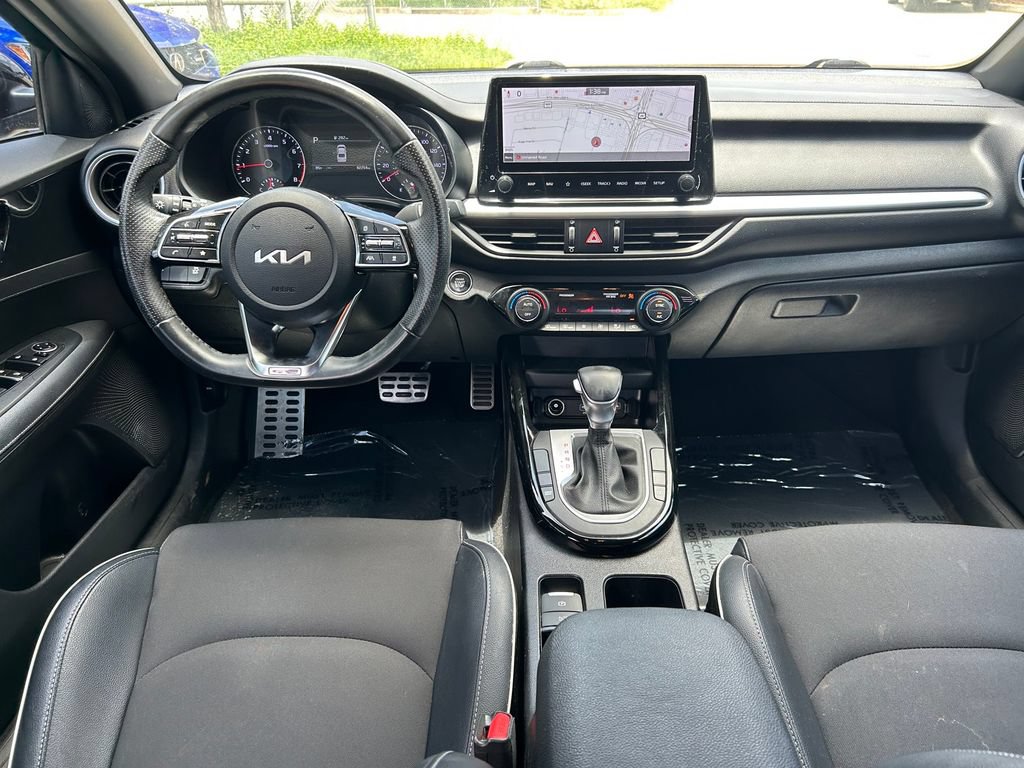 Used 2022 Kia Forte GT-Line w/ GT-Line Technology Package FWD image 16