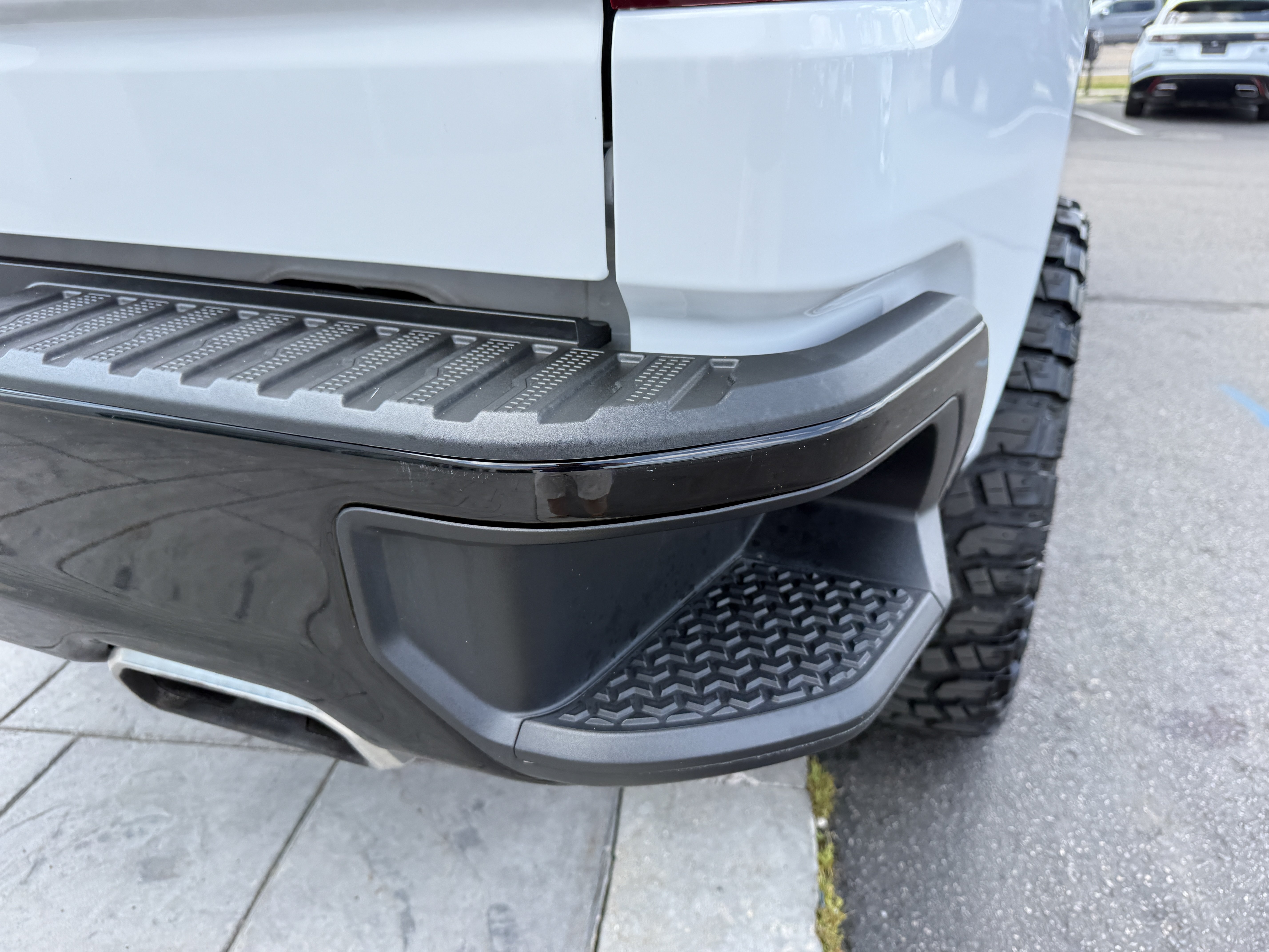 Used 2021 Chevrolet Silverado 1500 LT Trail Boss w/ Convenience Package II AWD/4WD image 47