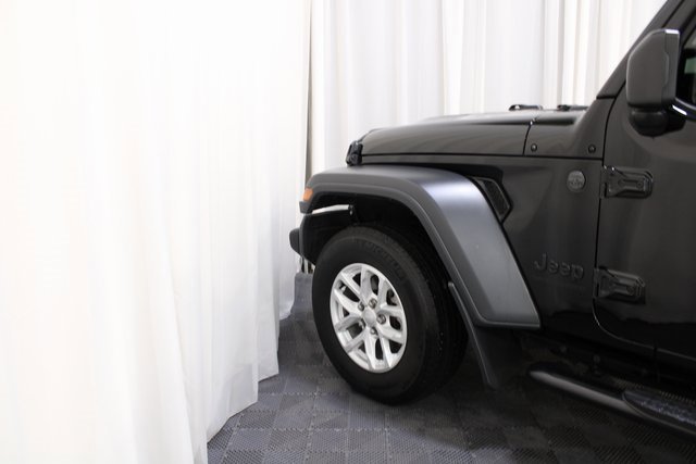 Used 2023 Jeep Wrangler Sport S image 19
