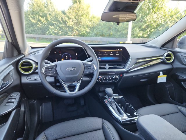 New 2026 Chevrolet Trax ACTIV w/ Driver Confidence Package FWD image 20