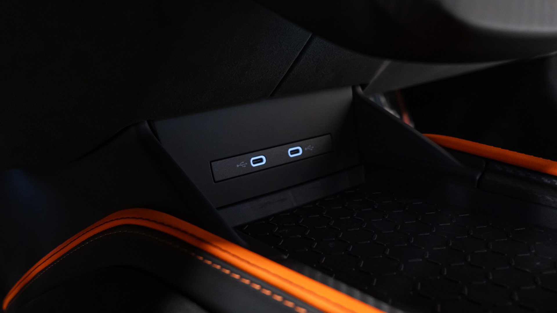 Used 2025 Lamborghini Revuelto image 64