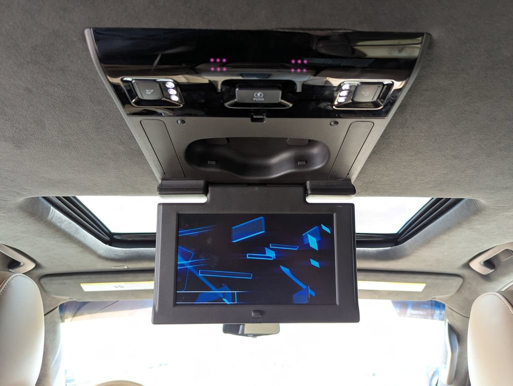 Used 2020 Cadillac Escalade Platinum AWD/4WD image 48