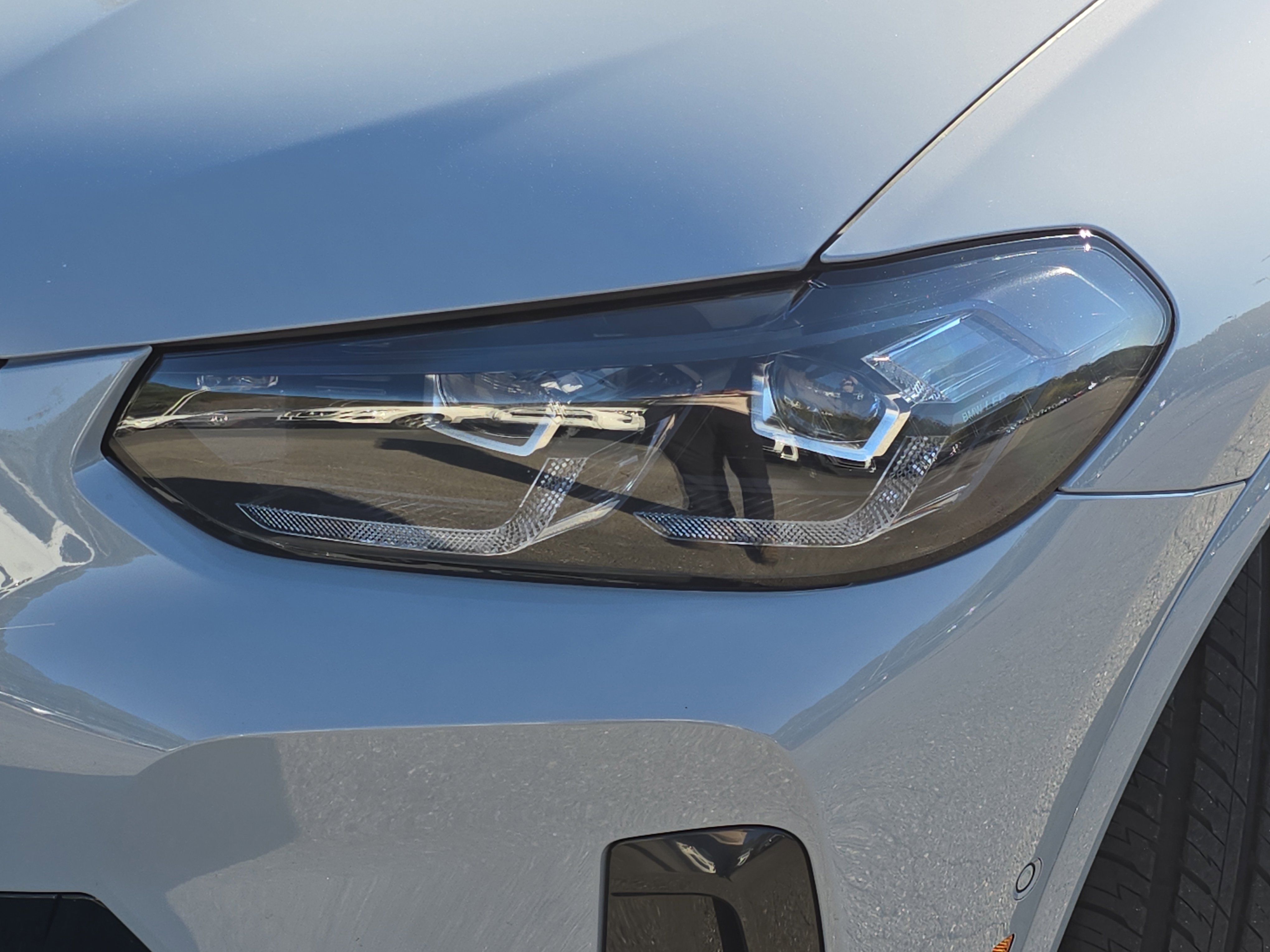 Used 2024 BMW X4 xDrive30i w/ Premium Package image 31