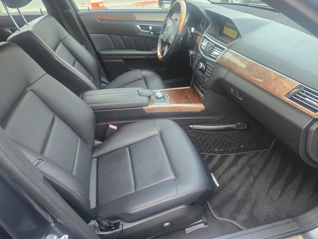 Used 2012 Mercedes-Benz E 350 4MATIC Sedan image 8