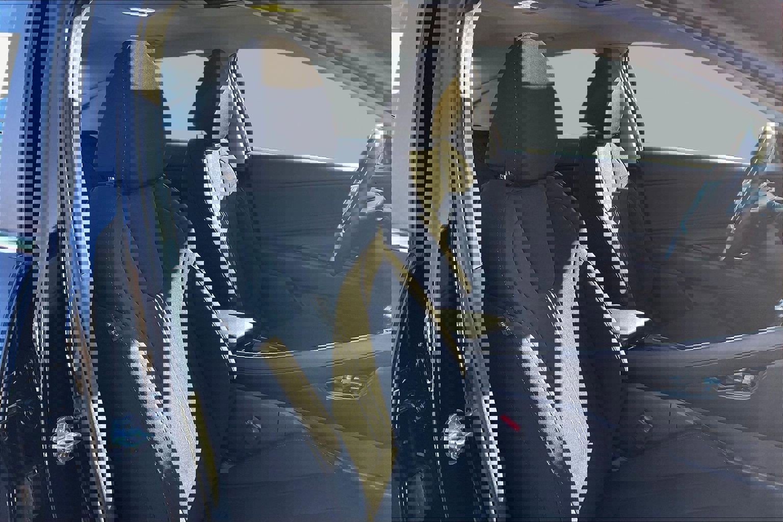 Used 2025 Hyundai Elantra SEL image 30