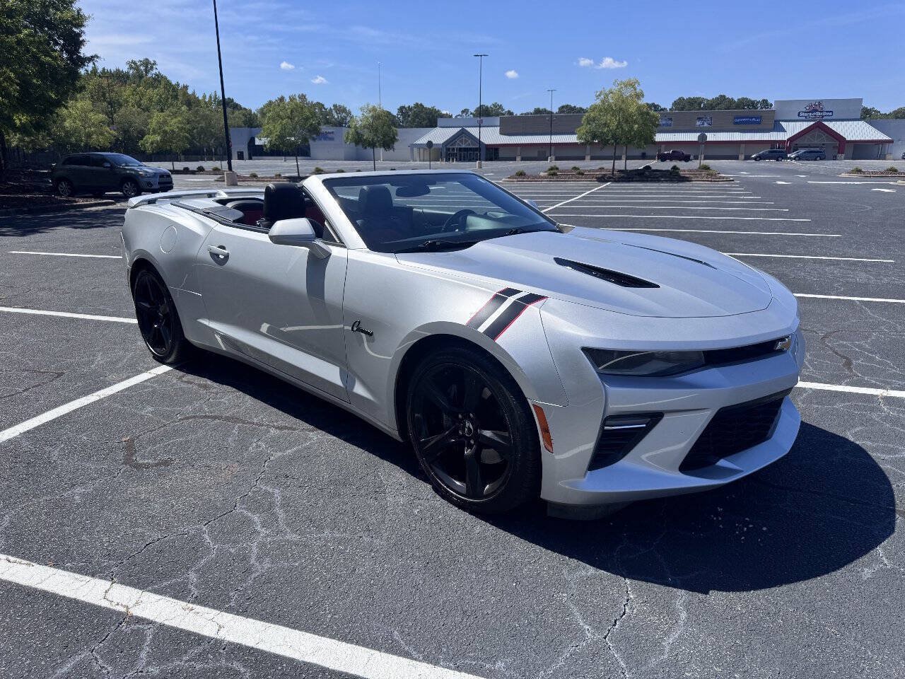 Used 2017 Chevrolet Camaro SS RWD image 27