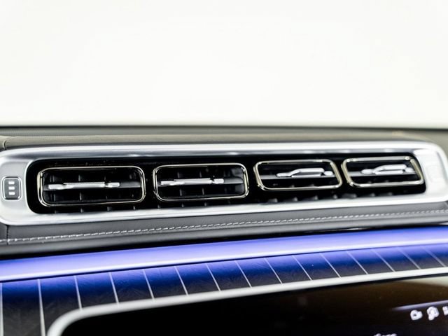 Used 2025 Mercedes-Benz Maybach S 680 4MATIC image 58