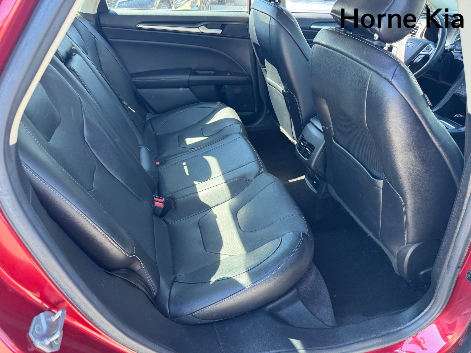 Used 2017 Ford Fusion Titanium FWD image 27