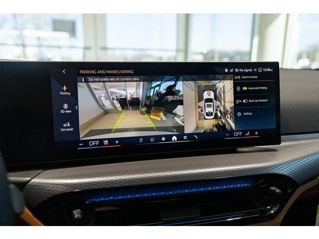New 2026 BMW 330i xDrive Sedan w/ Convenience Package image 71