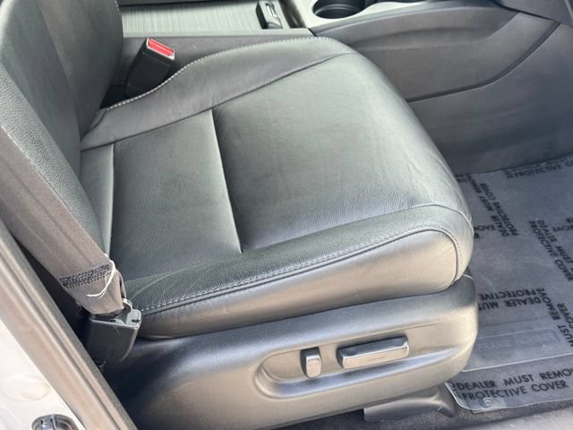 Used 2022 Honda Pilot EX-L image 11