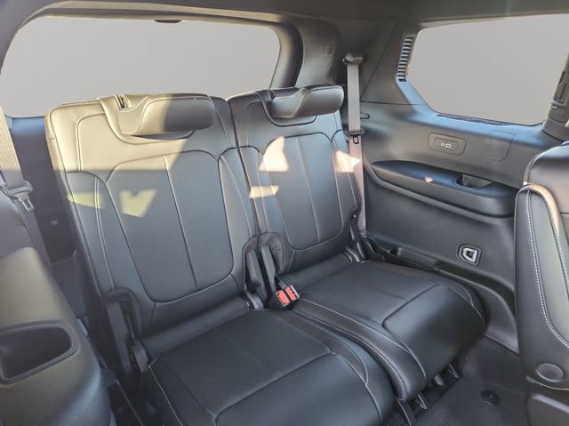 New 2025 Jeep Grand Cherokee L Limited w/ Luxury Tech Group II image 21