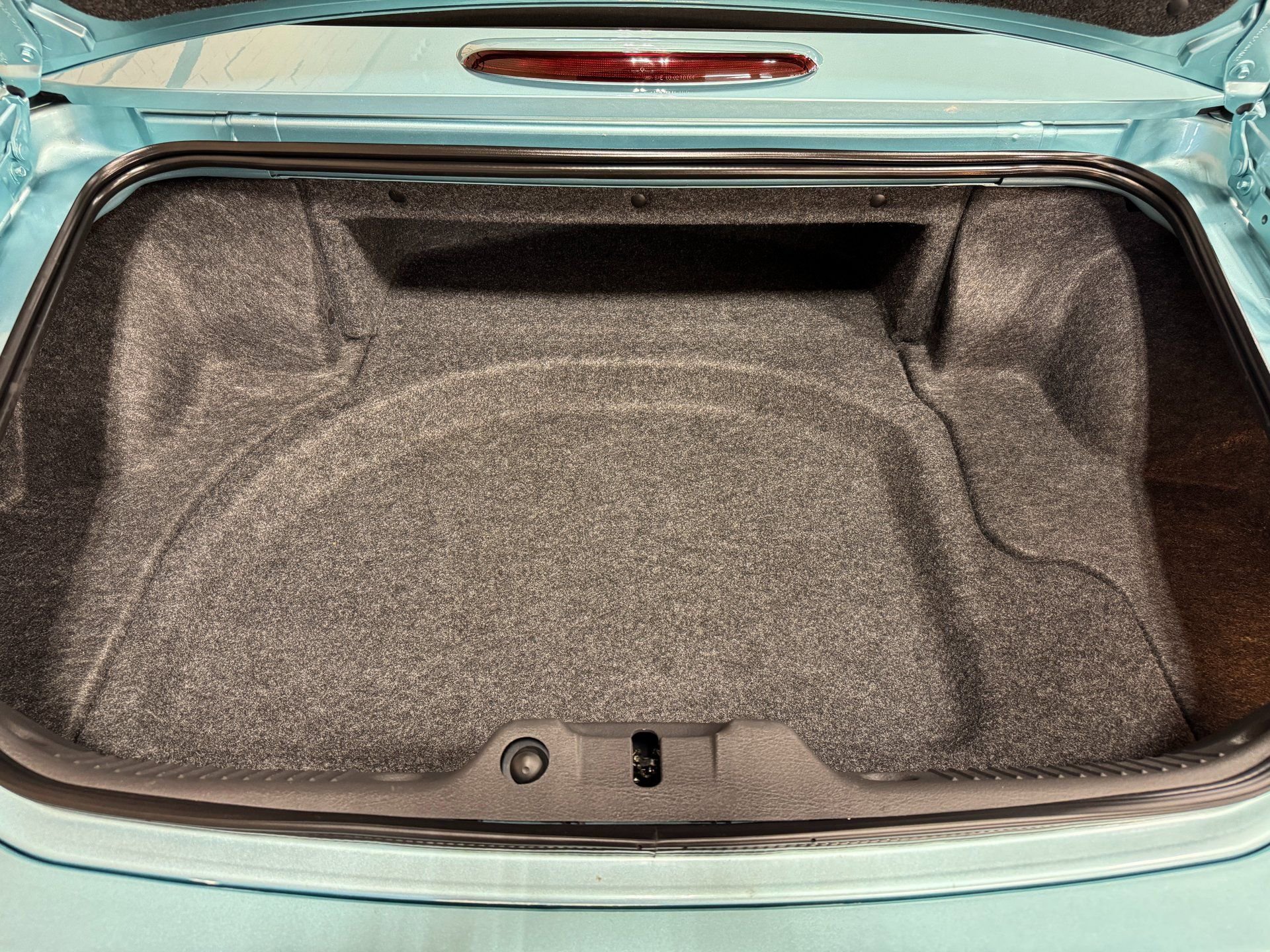 Used 2002 Ford Thunderbird image 71