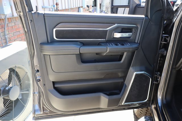 Used 2025 RAM 2500 Laramie w/ Sport Appearance Package image 10