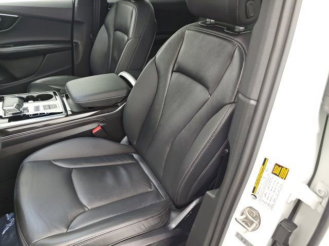 Used 2025 Audi Q7 3.0T Premium Plus image 16