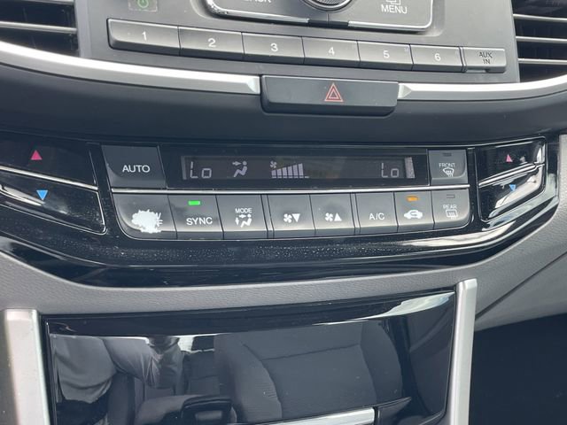 Used 2016 Honda Accord LX image 19