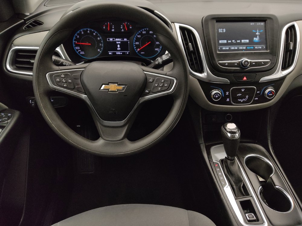 Used 2018 Chevrolet Equinox LS FWD image 22