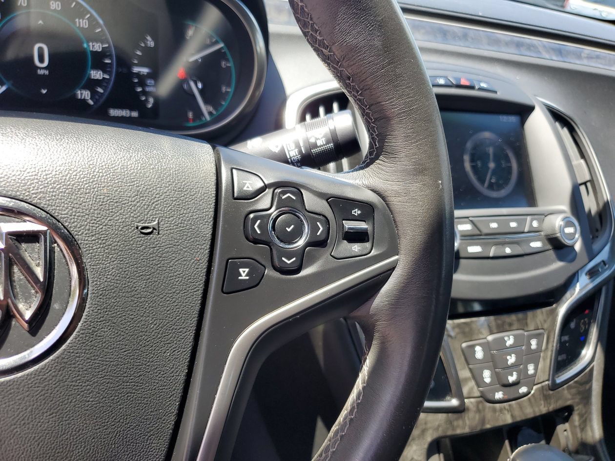 Used 2015 Buick LaCrosse Leather w/ Experience Buick Package FWD image 27