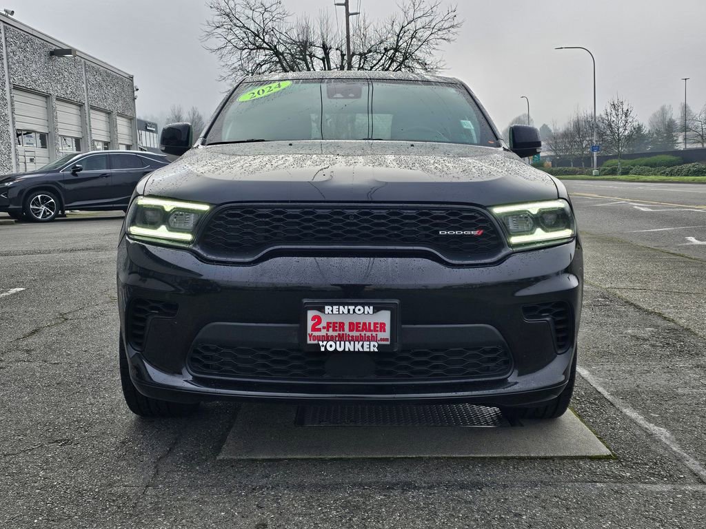 Used 2024 Dodge Durango GT image 2