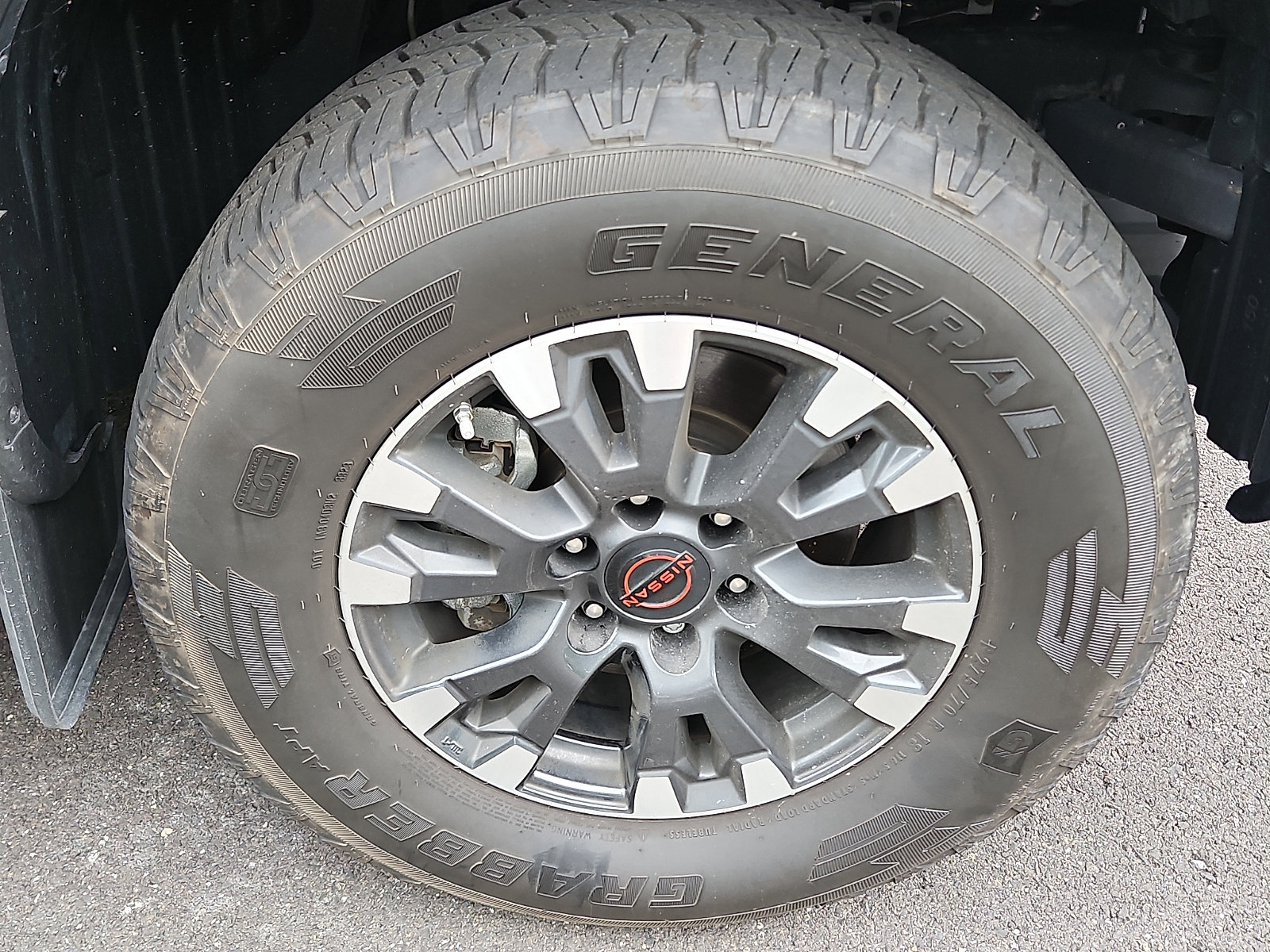 Certified 2024 Nissan Titan PRO-4X w/ Pro-4x Convenience Package AWD/4WD image 8