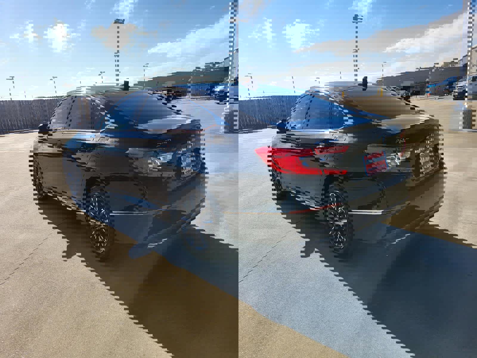 Used 2021 Honda Accord EX-L image 3