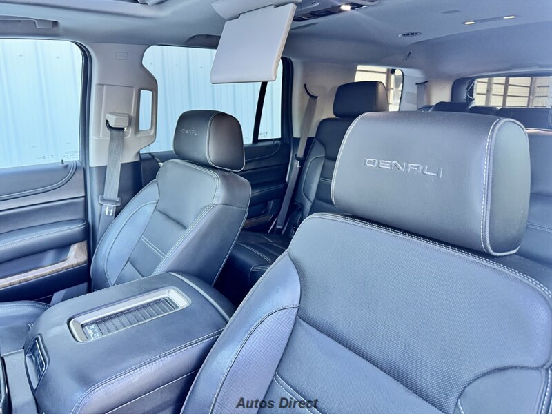 Used 2019 GMC Yukon Denali w/ Denali Ultimate Package AWD/4WD image 23