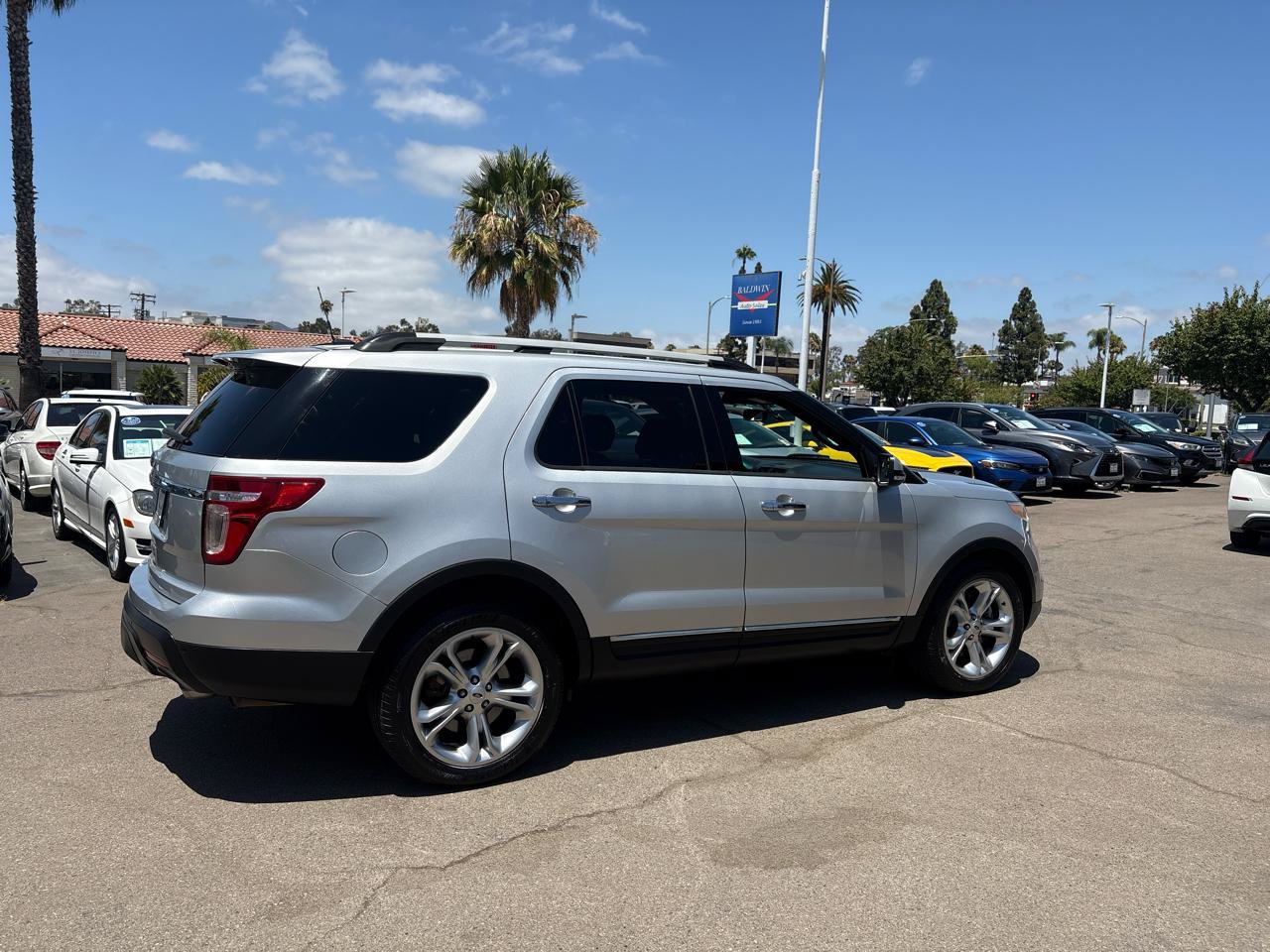 Used 2013 Ford Explorer Limited FWD image 14