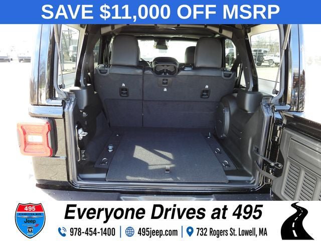 New 2025 Jeep Wrangler Unlimited Sahara w/ Technology Group AWD/4WD image 12