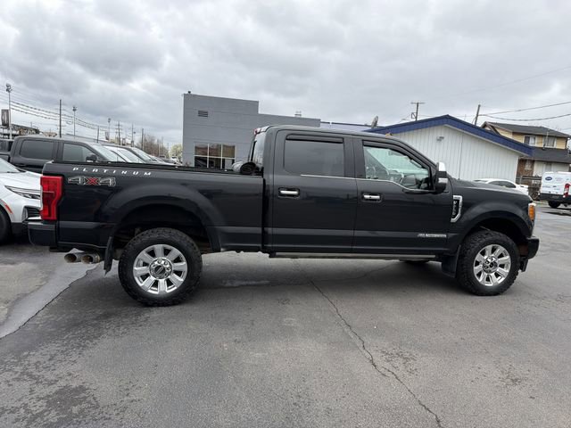 Used 2019 Ford F250 Platinum w/ Platinum Ultimate Package image 3