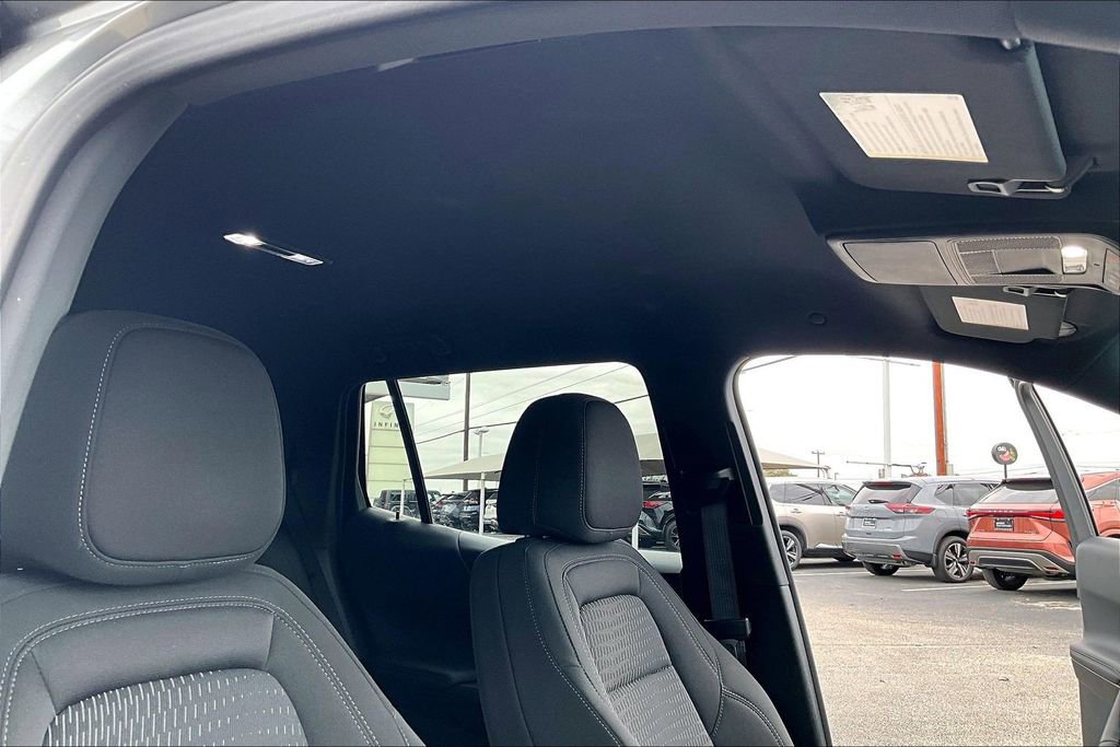 Used 2025 Chevrolet Equinox LT image 20