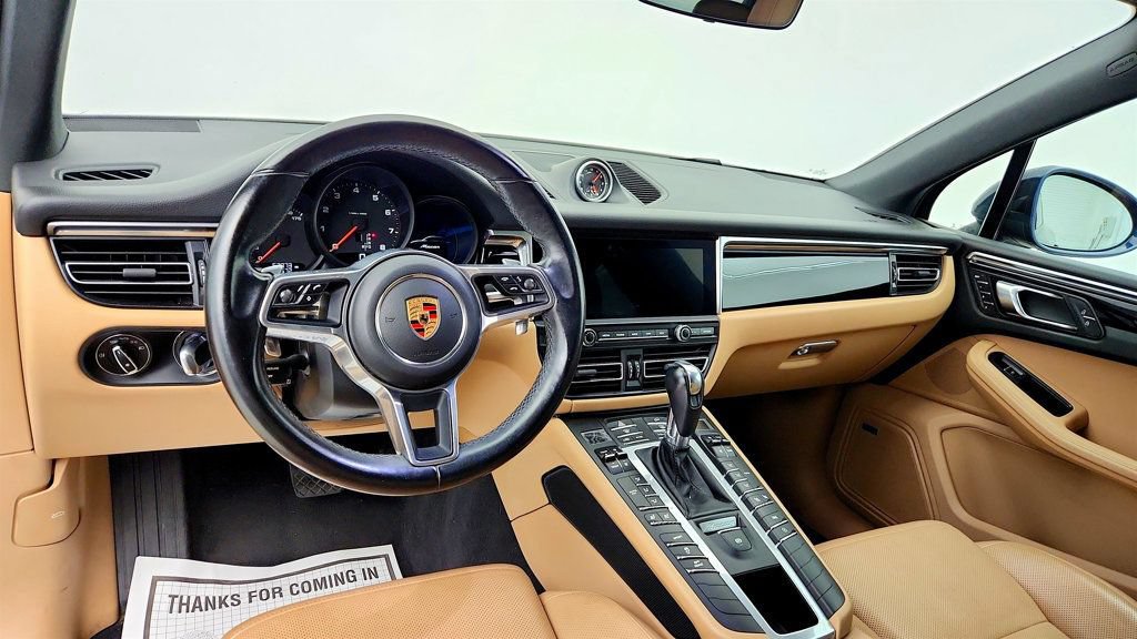 Used 2020 Porsche Macan w/ Premium Package Plus AWD/4WD image 11