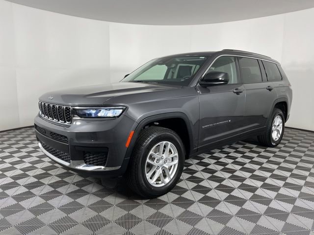 Used 2023 Jeep Grand Cherokee L Laredo w/ Luxury Tech Group I image 5