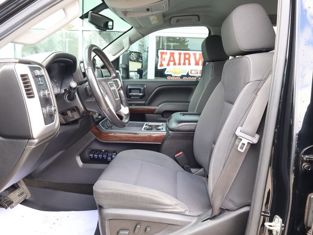 Used 2018 GMC Sierra 2500 SLE w/ Suspension Package, Off-Road image 12