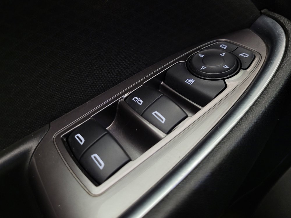 Used 2020 Chevrolet Malibu LT image 27