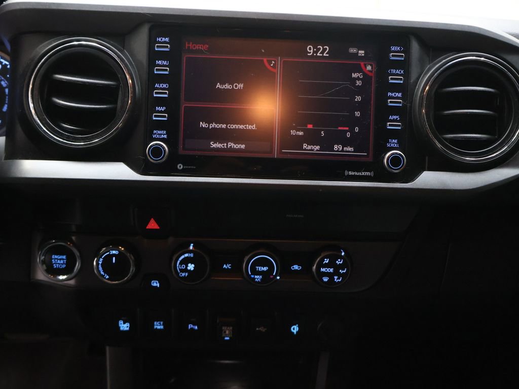 Used 2020 Toyota Tacoma TRD Off-Road w/ Technology Package AWD/4WD image 20