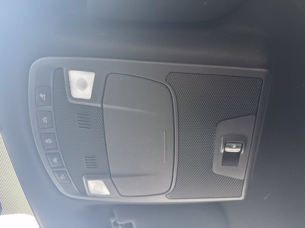 Used 2018 Ford F150 XLT w/ Equipment Group 302A Luxury AWD/4WD image 22