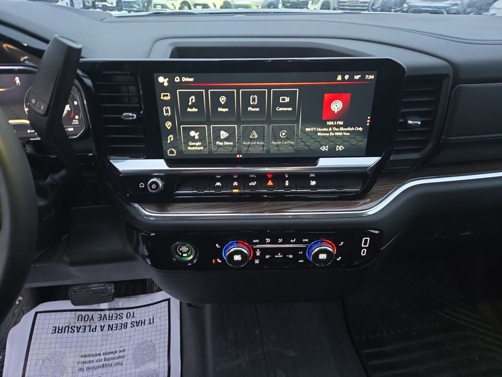 Used 2024 GMC Sierra 1500 Elevation image 15